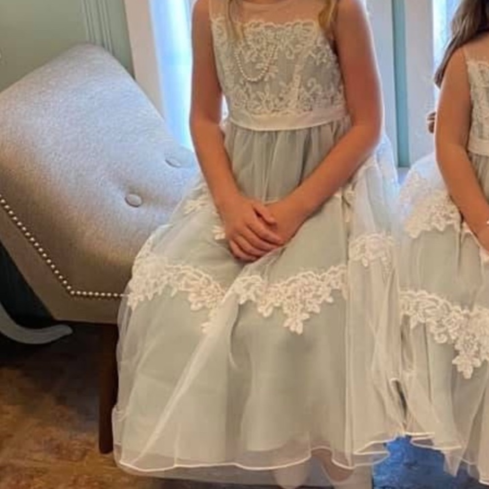 girls ivory sage lace dress - Picture 1 of 3